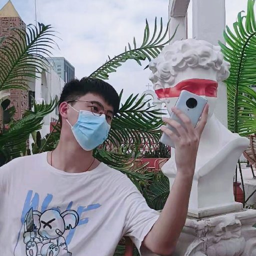 承凌的头像.