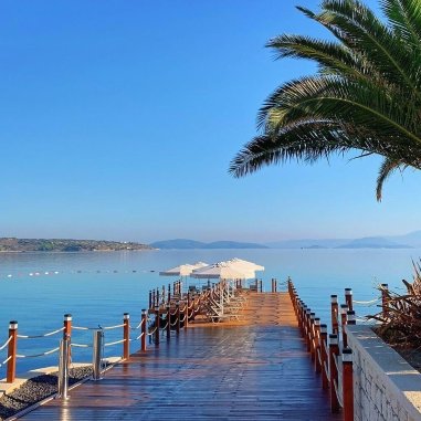 雨后的大地的头像